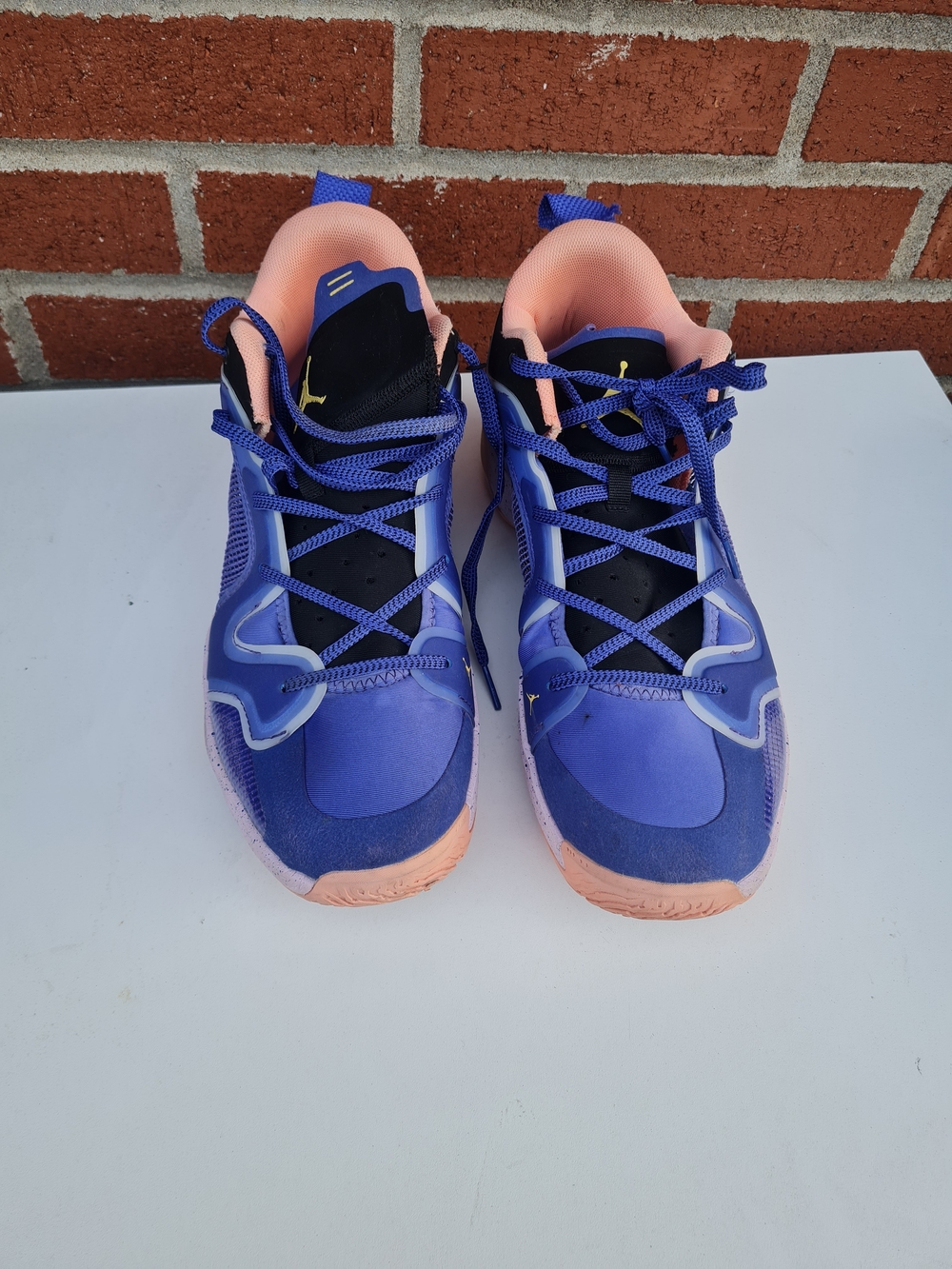 Jordan 37 Low "Till Dawn" sneakers, size 12